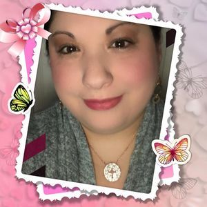 Meet your Posher, Rosanna